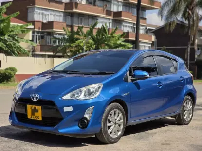 Picture of Toyota Aqua 2016