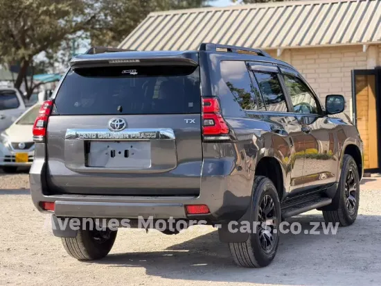 Picture of Toyota Prado 2020