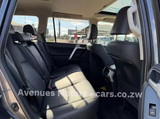 Picture of Toyota Prado 2020
