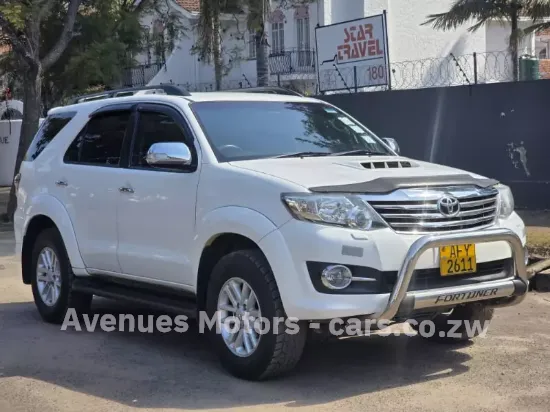 Picture of Toyota Fortuner 2015