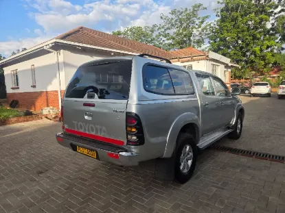 Picture of Toyota Hilux 2012