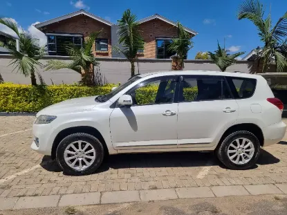 Picture of Toyota Vanguard 2014