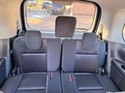 Picture of Nissan Serena 2016