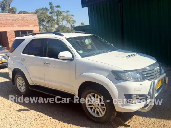 Picture of Double Cabs & Off-Road SUVs Isuzu KB | Toyota Hilux D4D | Toyota Fortuner