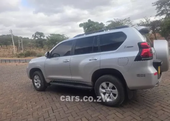 Picture of Toyota Prado 2021