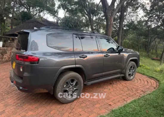 Picture of Toyota Land Cruiser 2024