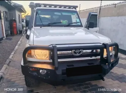 Picture of Toyota Land Cruiser 2017