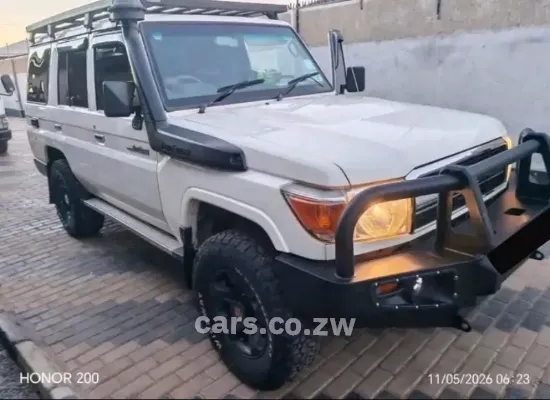 Picture of Toyota Land Cruiser 2017