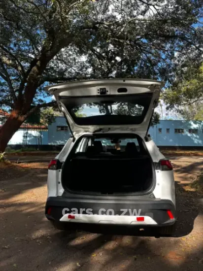 Picture of Toyota Cross 2023