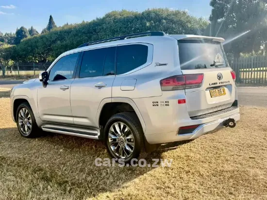 Picture of Toyota Land Cruiser 2023