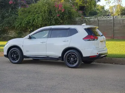 Picture of Nissan X-Trail 2019