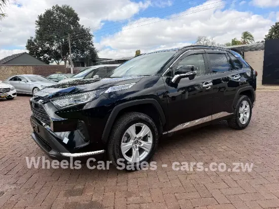 Picture of Toyota Rav4 2021
