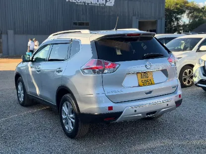Picture of Toyota Xtrail 2016
