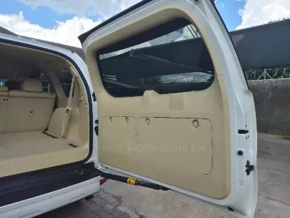 Picture of Toyota Prado 2016