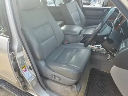 Picture of Toyota Land Cruiser 2004