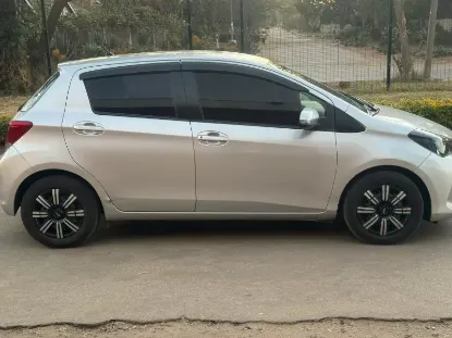 Picture of Toyota Vitz 2016