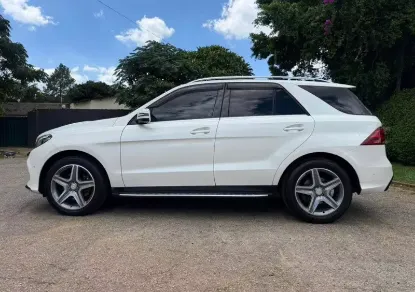 Picture of Mercedes Benz GLE 2016