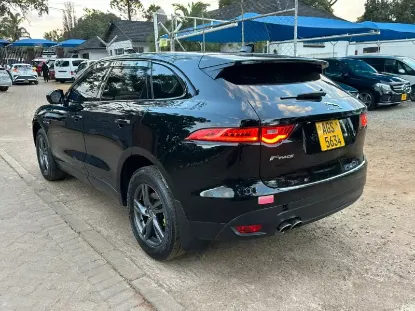 Picture of Jaguar F-Pace 2018