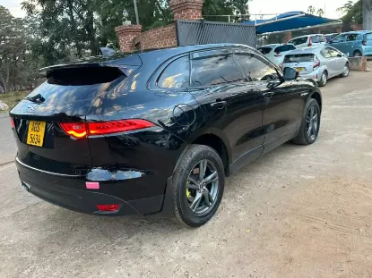 Picture of Jaguar F-Pace 2018