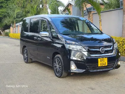 Picture of Nissan Serena 2017