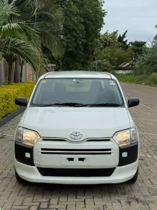 Picture of Toyota Probox 2017