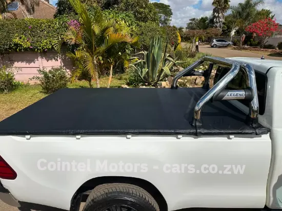 Picture of Toyota Hilux 2022