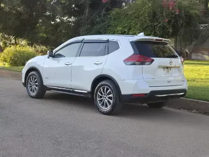 Picture of Nissan X-Trail 2020