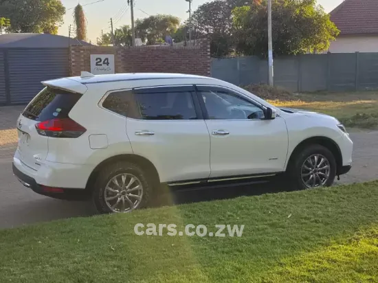 Picture of Nissan X-Trail 2020