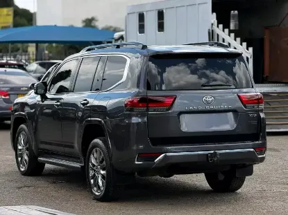 Picture of Toyota Land Cruiser 2024