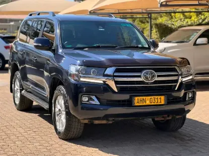 Picture of Toyota Land Cruiser 2019