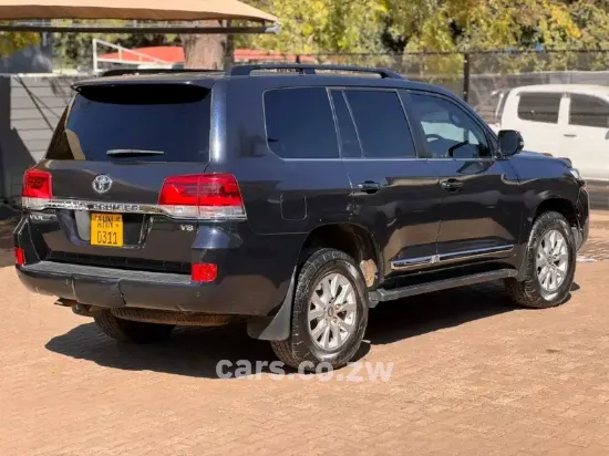 Picture of Toyota Land Cruiser 2019