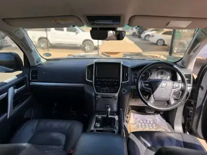 Picture of Toyota Land Cruiser 2019