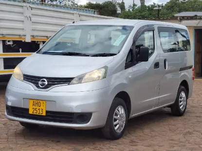 Picture of Nissan NV200 2016
