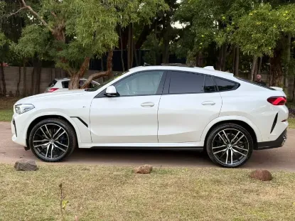 Picture of BMW X6 2022