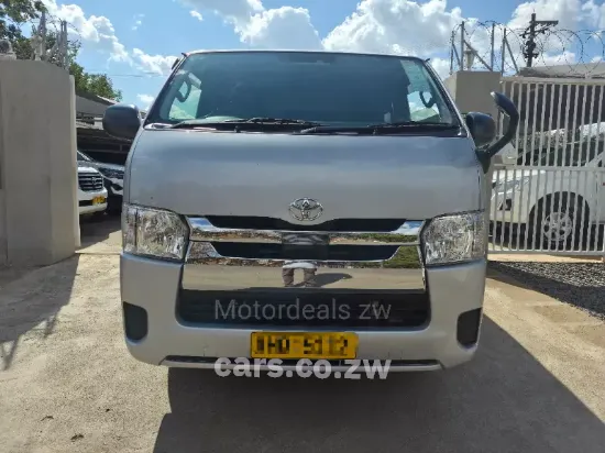 Picture of Toyota Quantum 2018