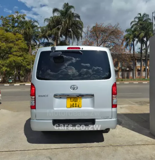 Picture of Toyota Quantum 2018