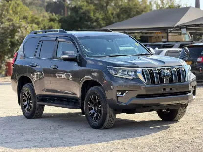 Picture of Toyota Prado 2020