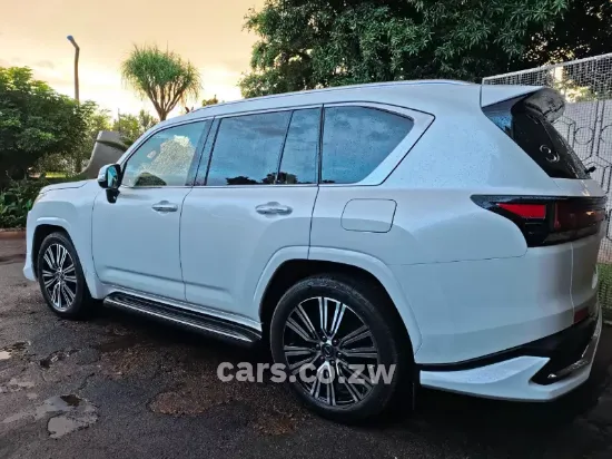 Picture of Lexus 500D 2023