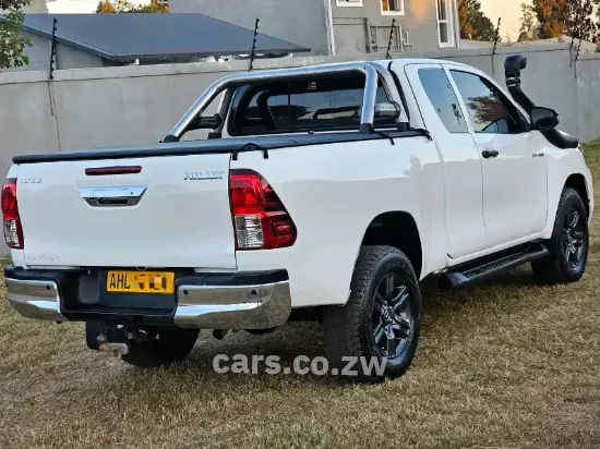 Picture of Toyota Hilux 2021