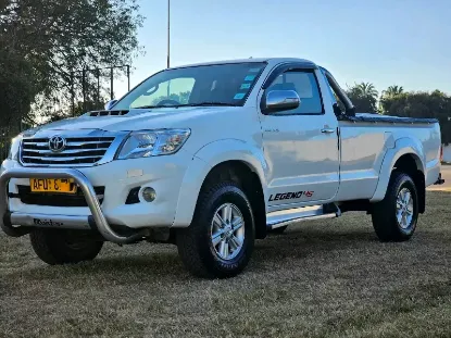 Picture of Toyota Hilux 2013