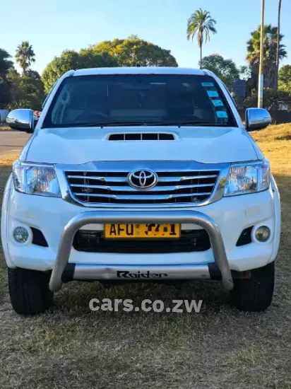 Picture of Toyota Hilux 2013