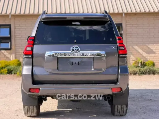 Picture of Toyota Prado 2020