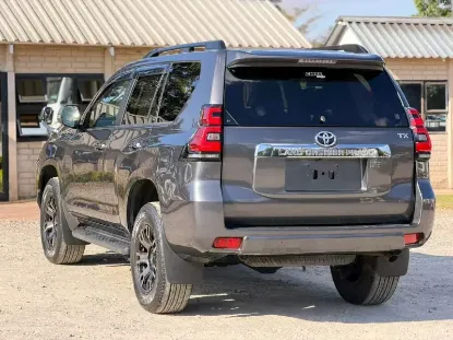 Picture of Toyota Prado 2020