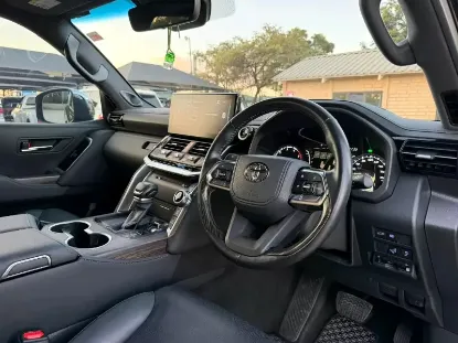 Picture of Toyota Land Cruiser 2023