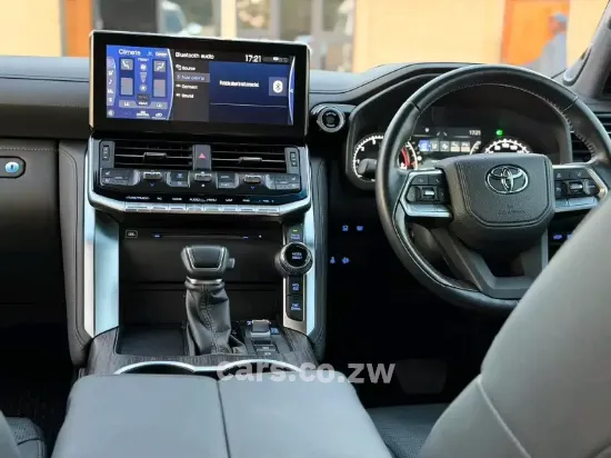 Picture of Toyota Land Cruiser 2023