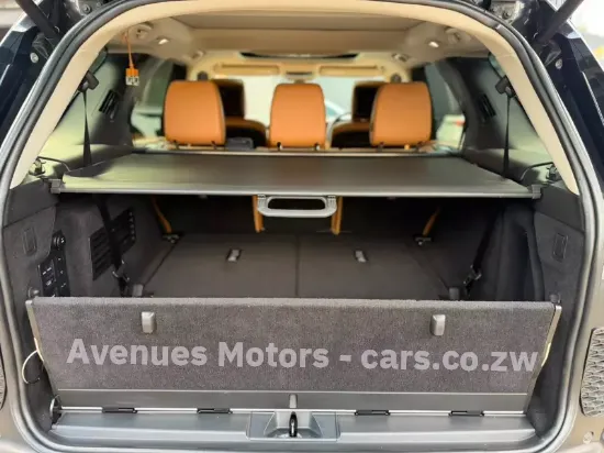 Picture of Land Rover Discovery 2016