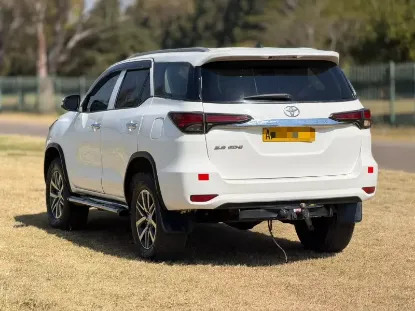 Picture of Toyota Fortuner 2018