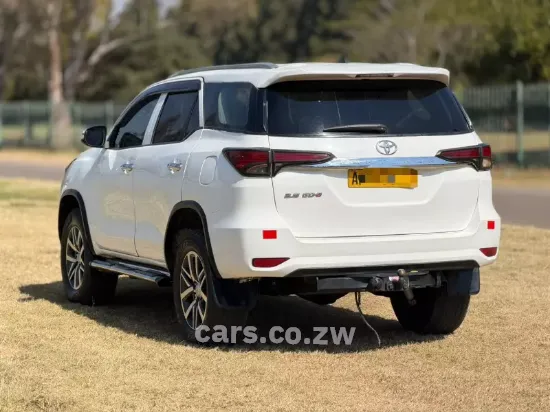 Picture of Toyota Fortuner 2018