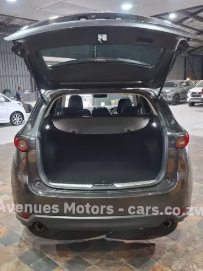 Picture of Mazda CX-5 2017