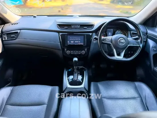 Picture of Nissan X-Trail 2017